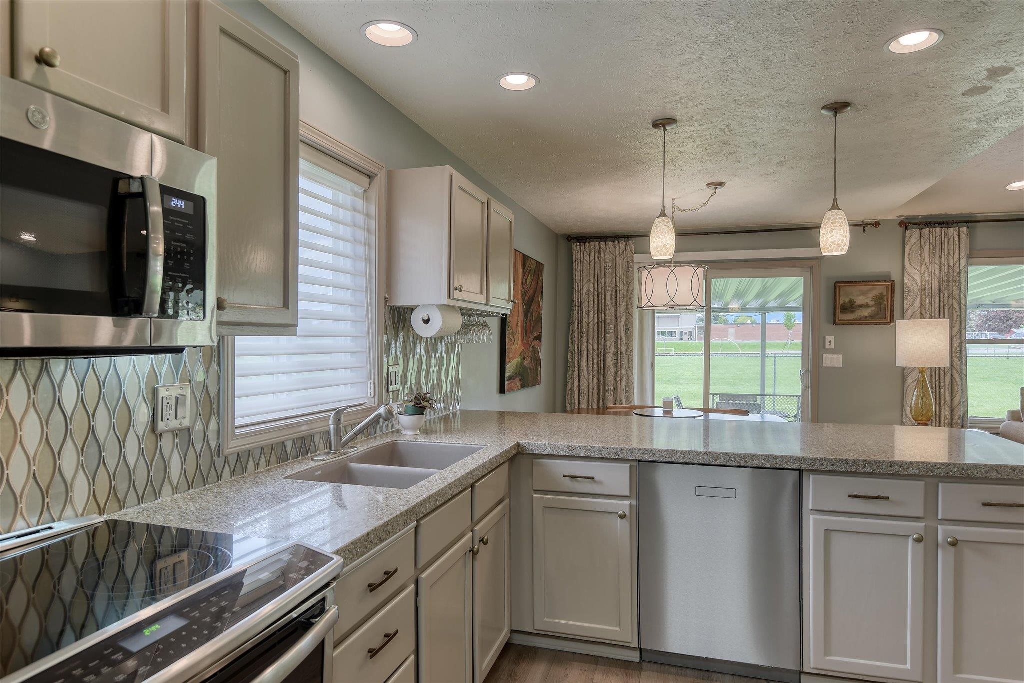 311 S Calvin Ln - Photo 15