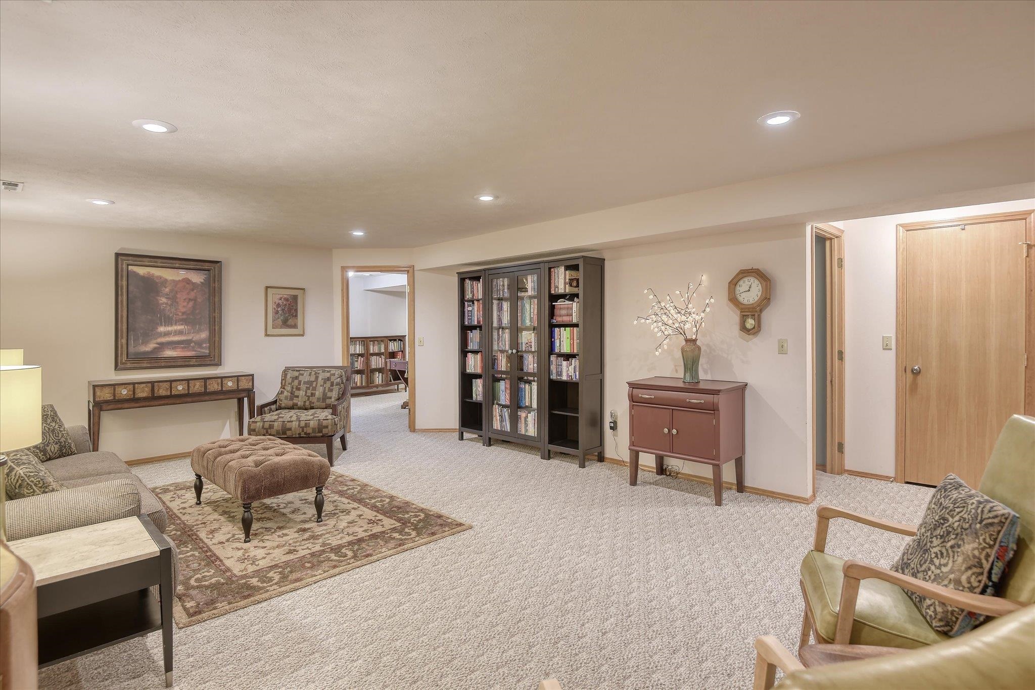311 S Calvin Ln - Photo 27