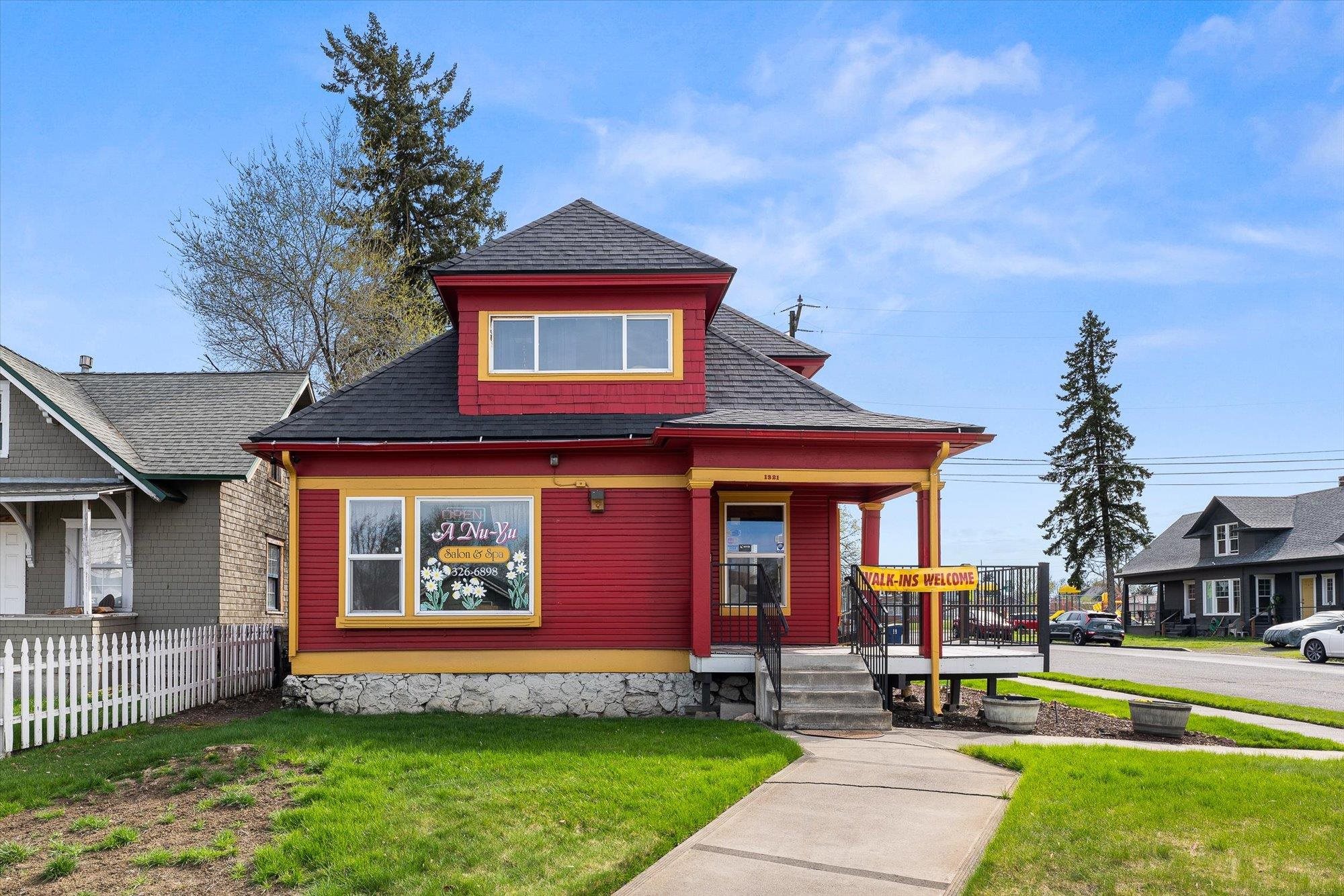 1321 W Northwest Blvd - Photo 1