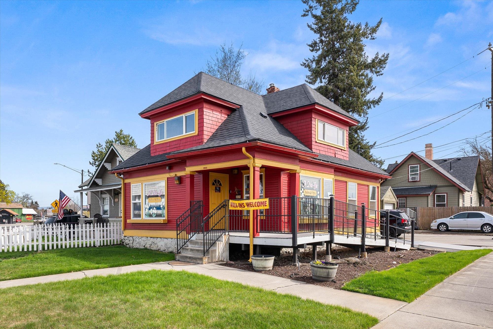 1321 W Northwest Blvd - Photo 2