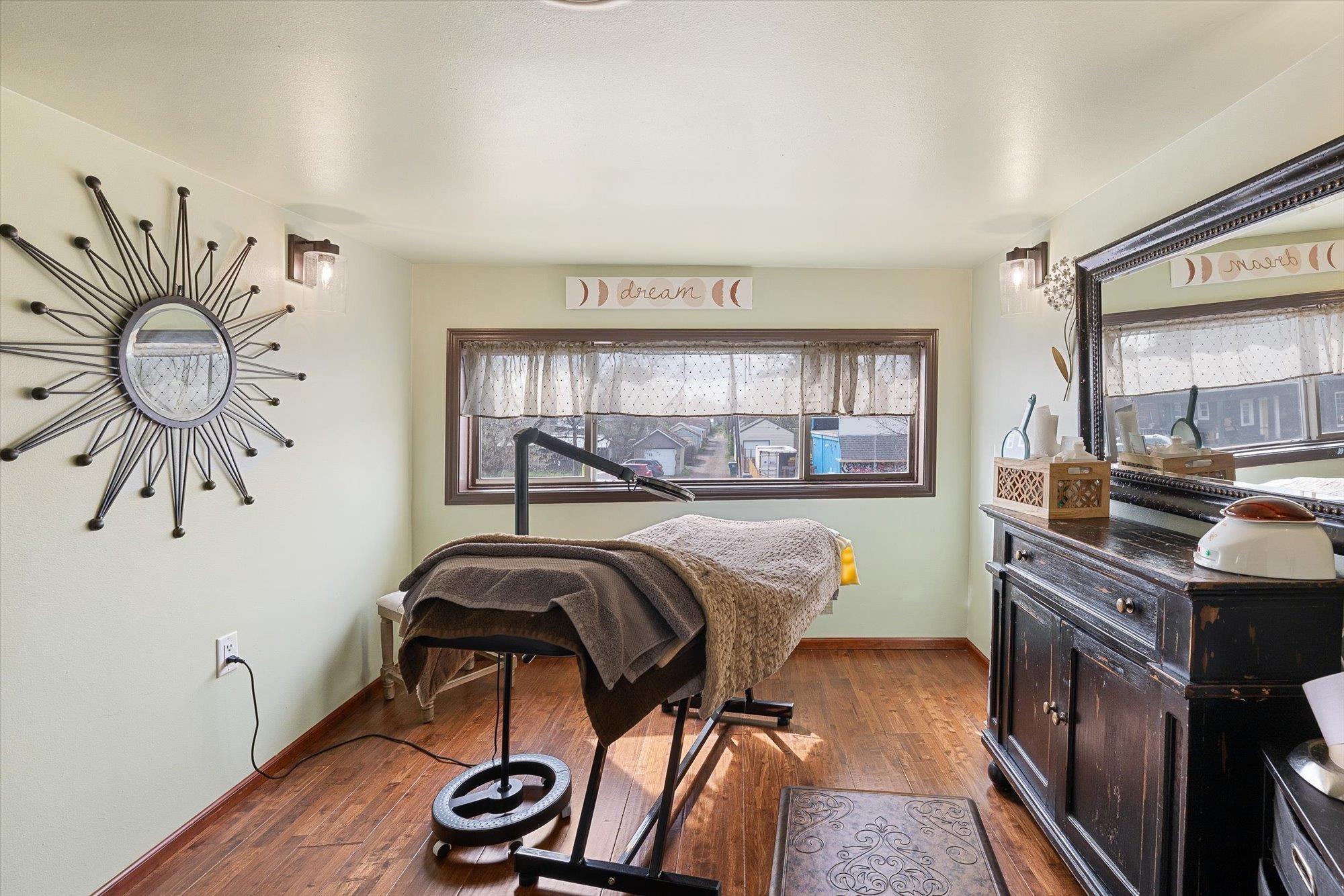 1321 W Northwest Blvd - Photo 21