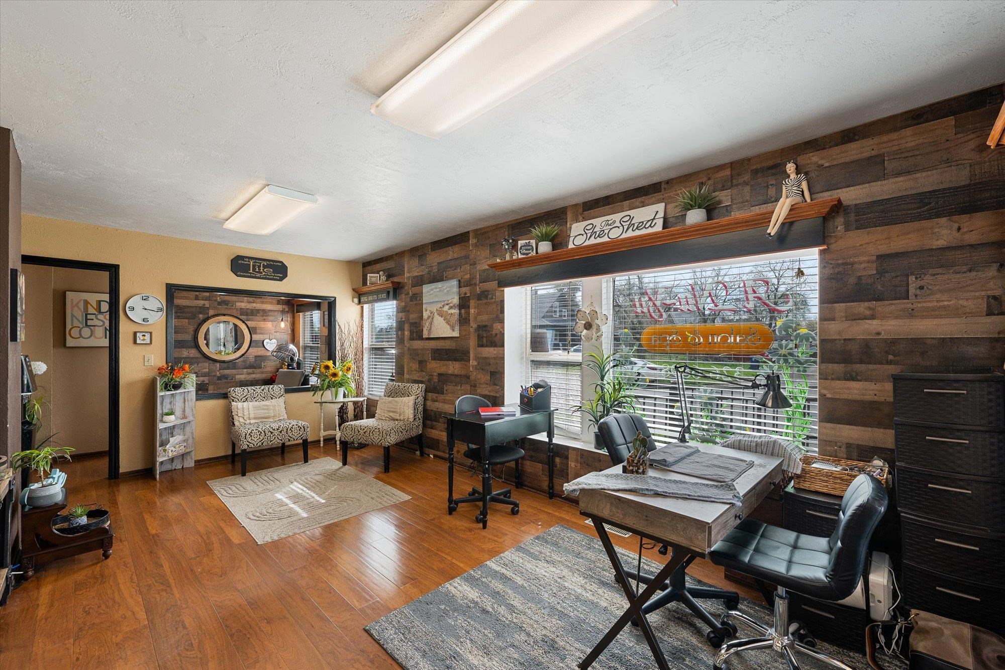 1321 W Northwest Blvd - Photo 5