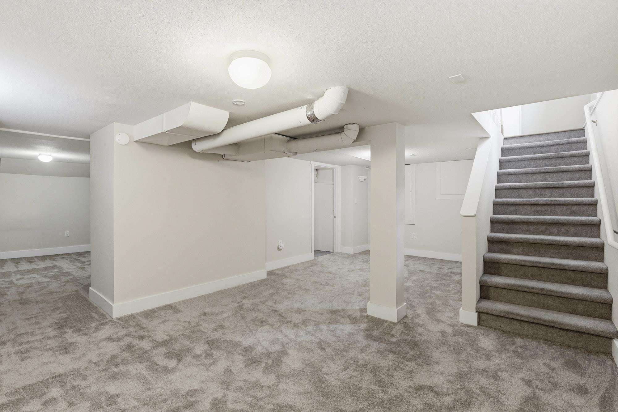 614 E Glass Ave - Photo 17