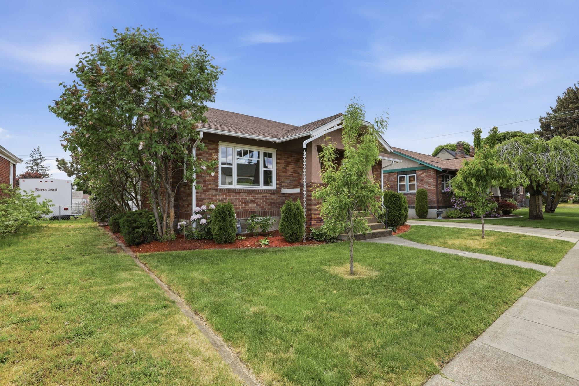 614 E Glass Ave - Photo 3