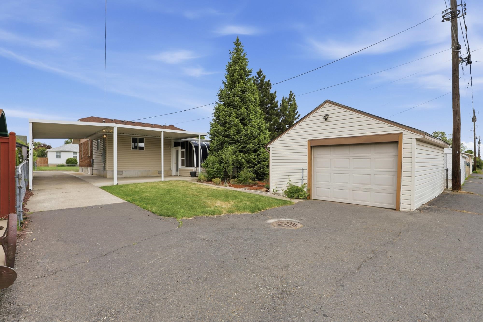 614 E Glass Ave - Photo 30
