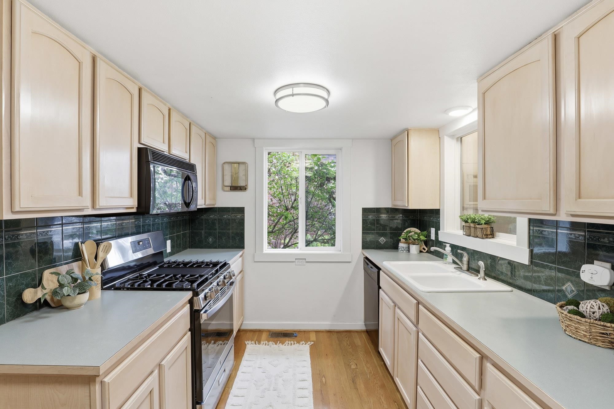 614 E Glass Ave - Photo 9