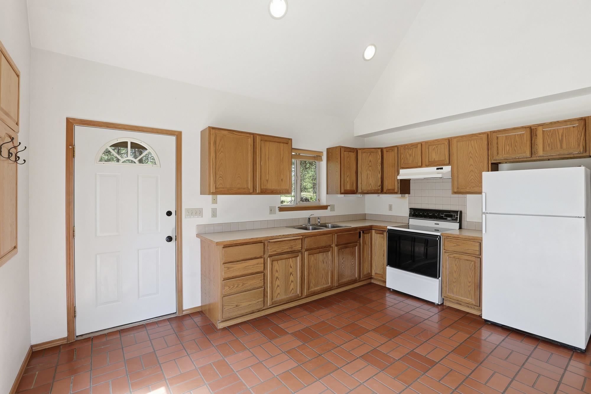 25207 S Rupp Rd - Photo 6