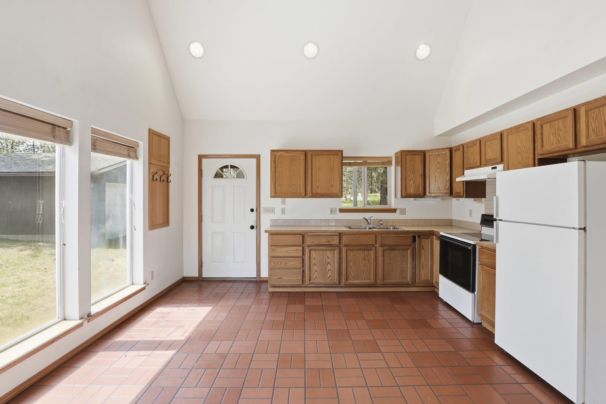25207 S Rupp Rd - Photo 7