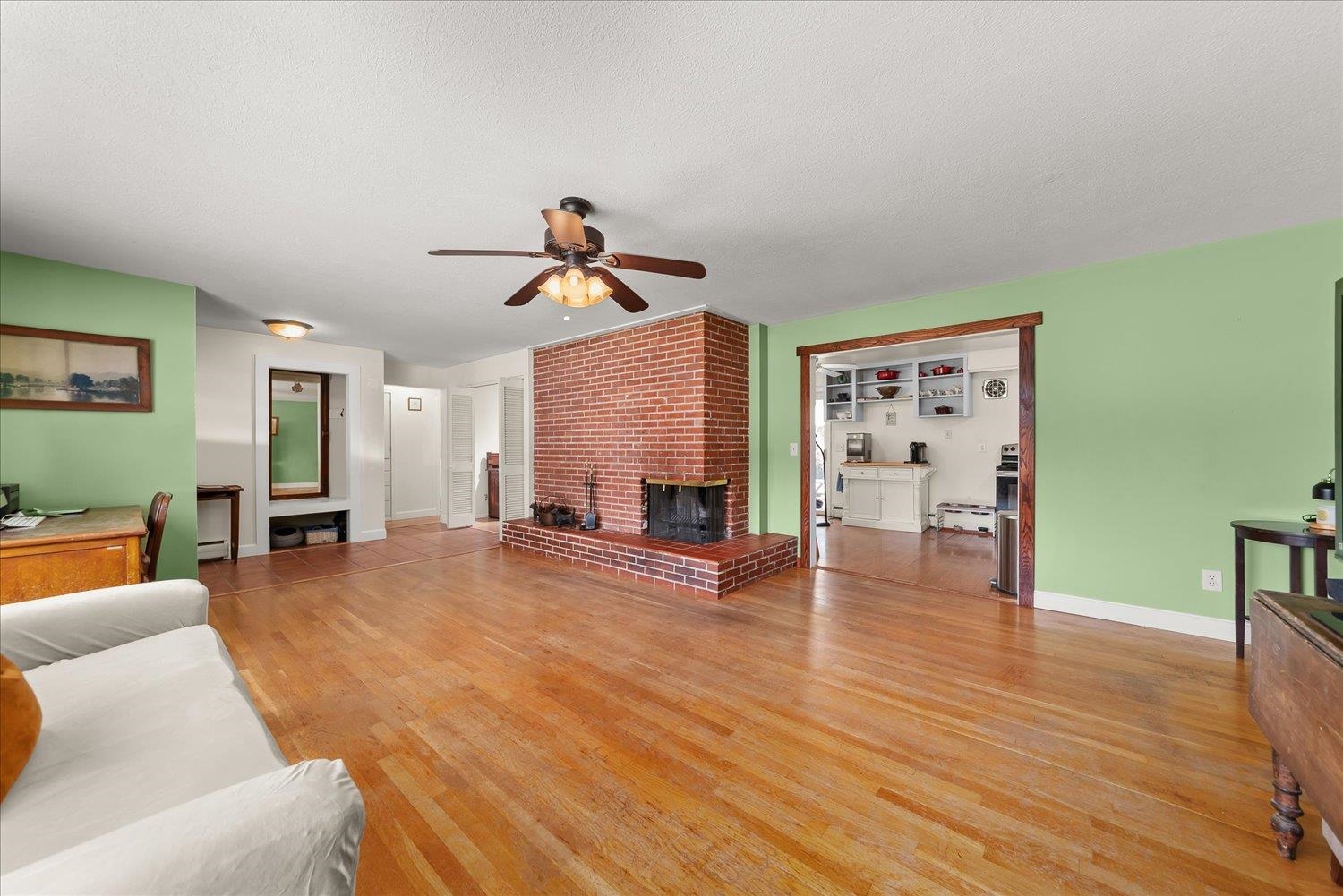 1915 E 38th Ave - Photo 11
