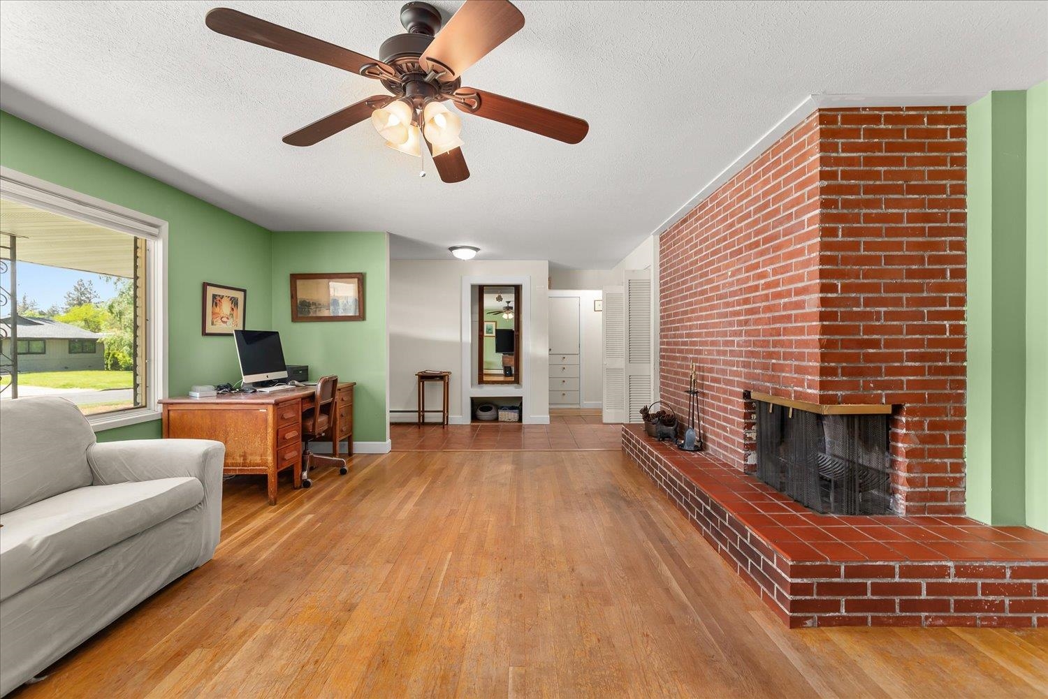 1915 E 38th Ave - Photo 12