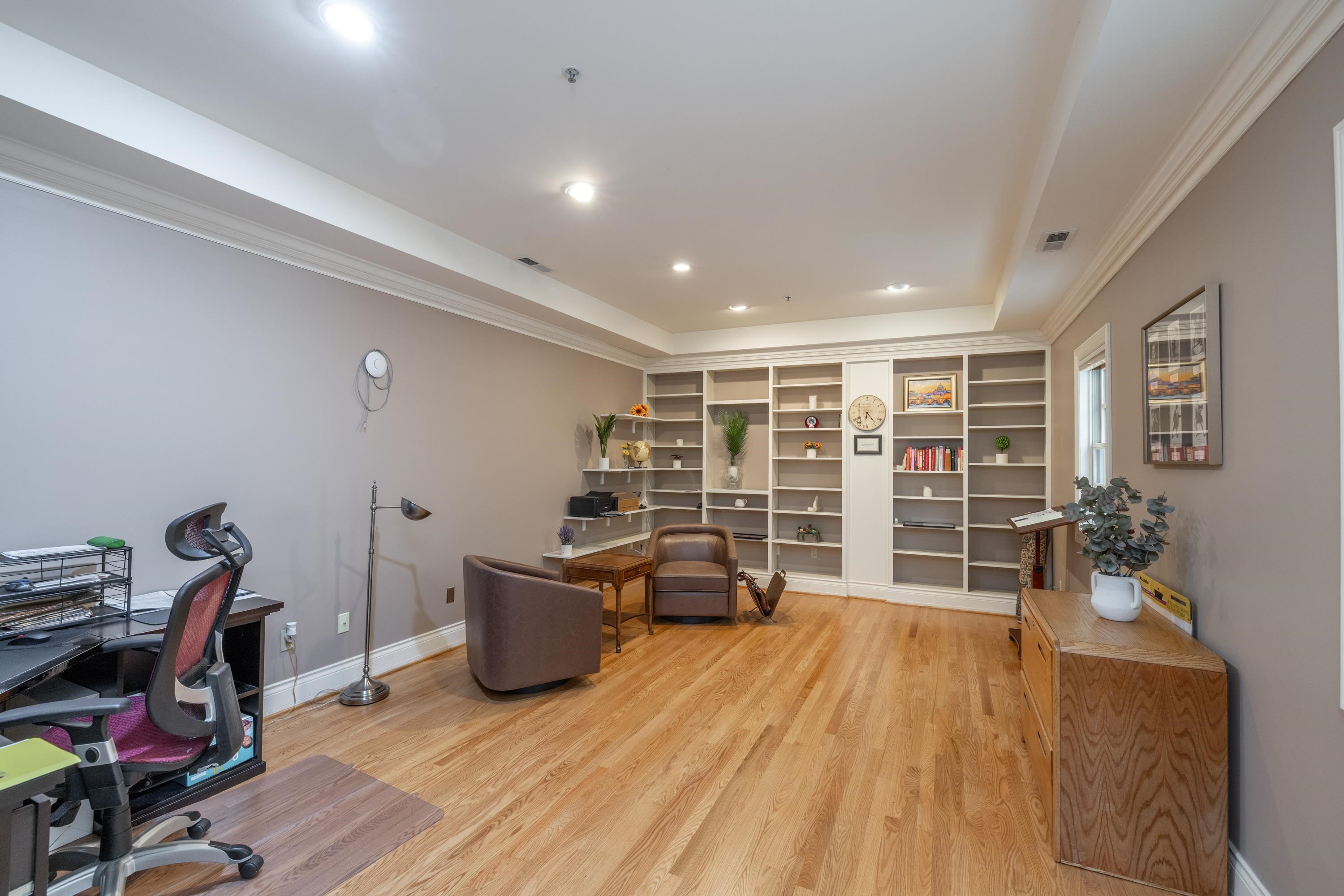 1223 W Riverside Ave - Photo 28