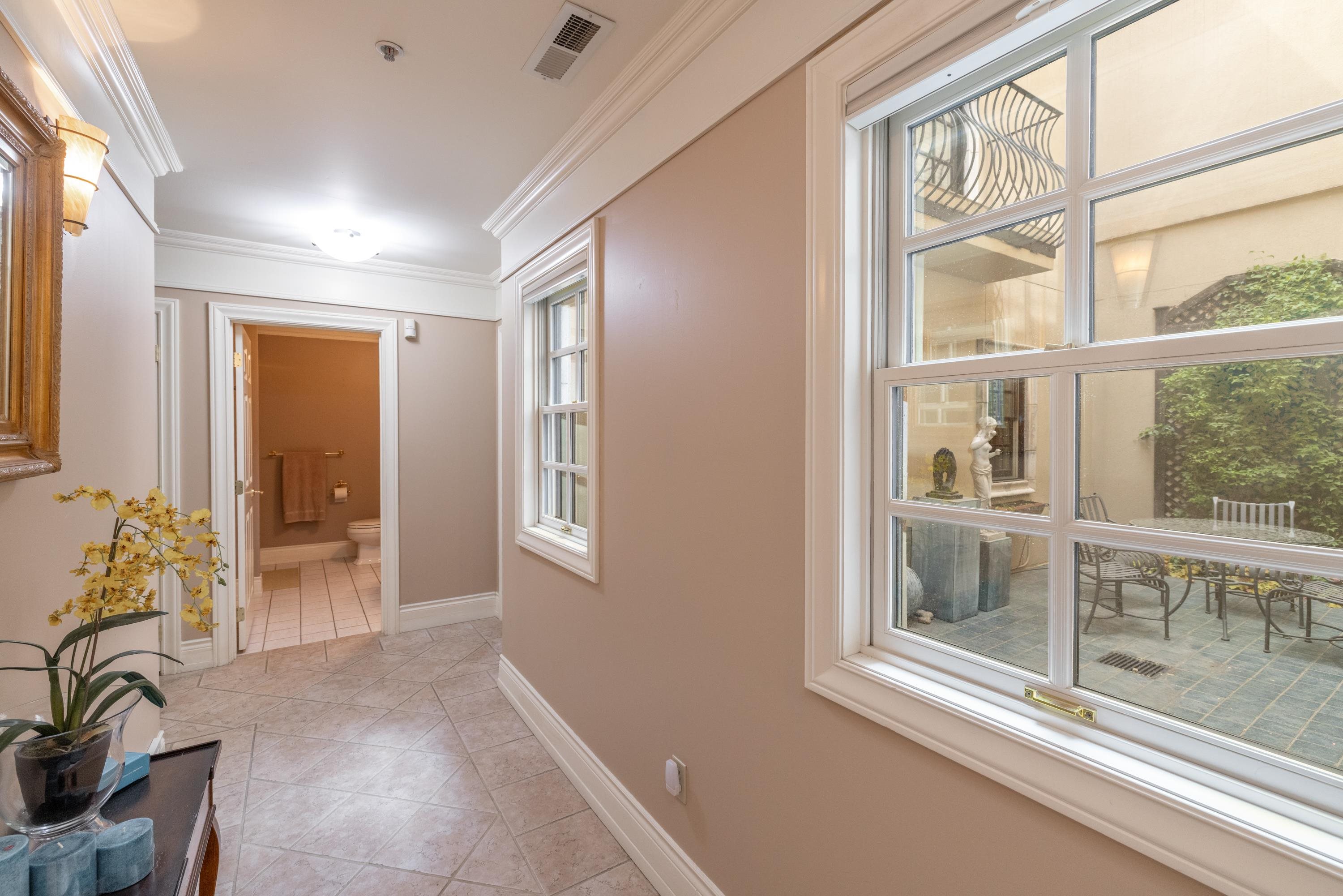 1223 W Riverside Ave - Photo 29