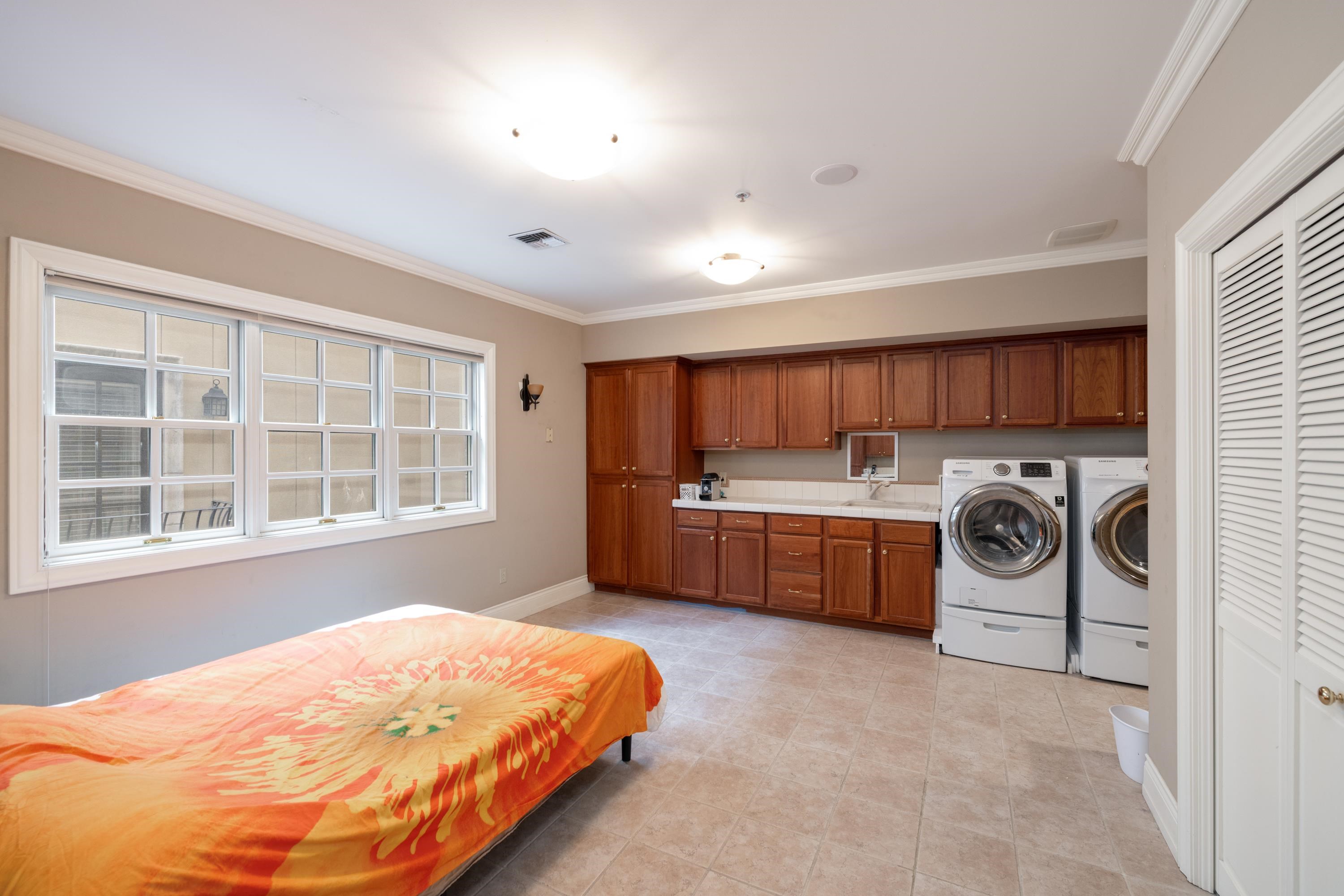 1223 W Riverside Ave - Photo 38