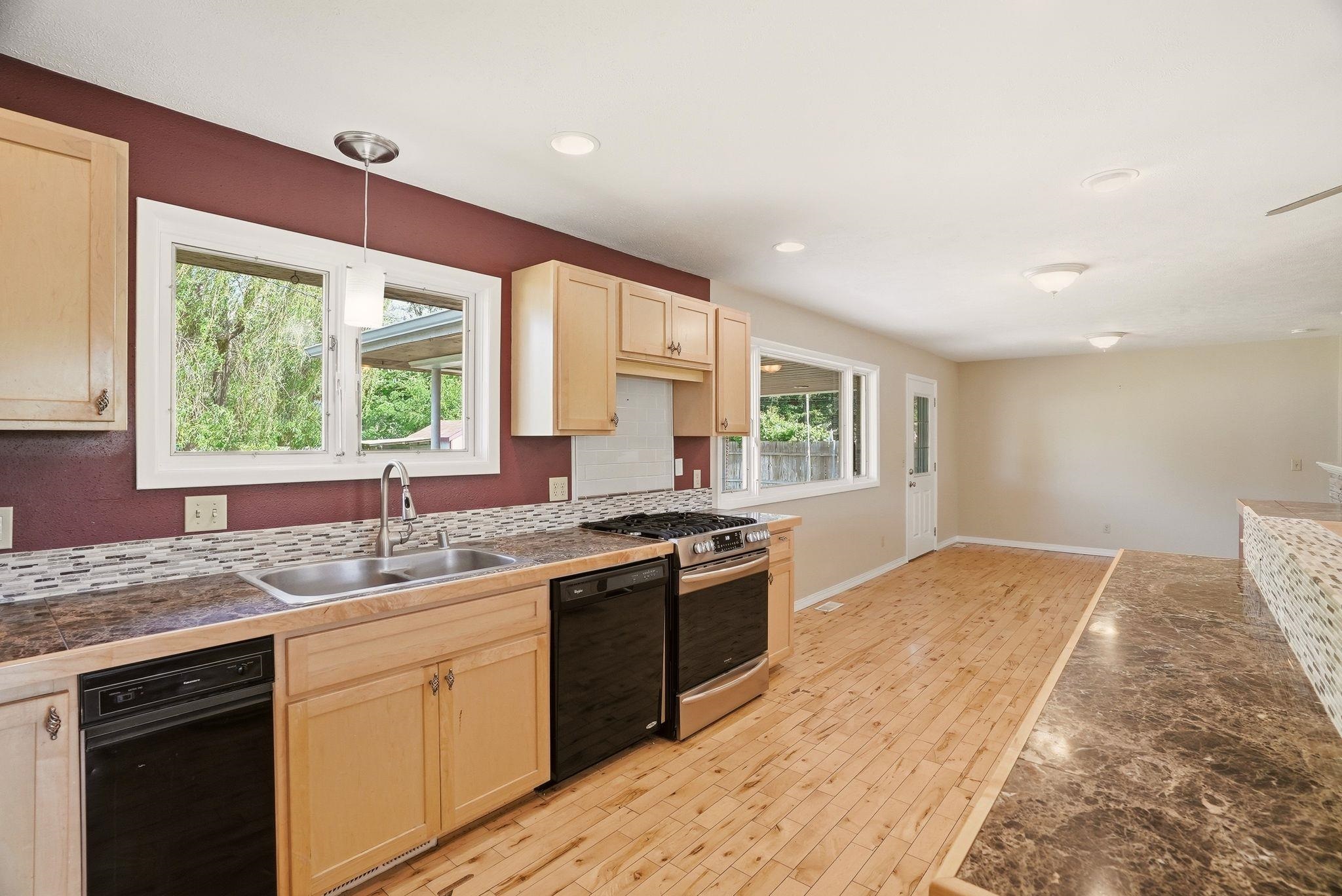 2222 N Dora Rd - Photo 12