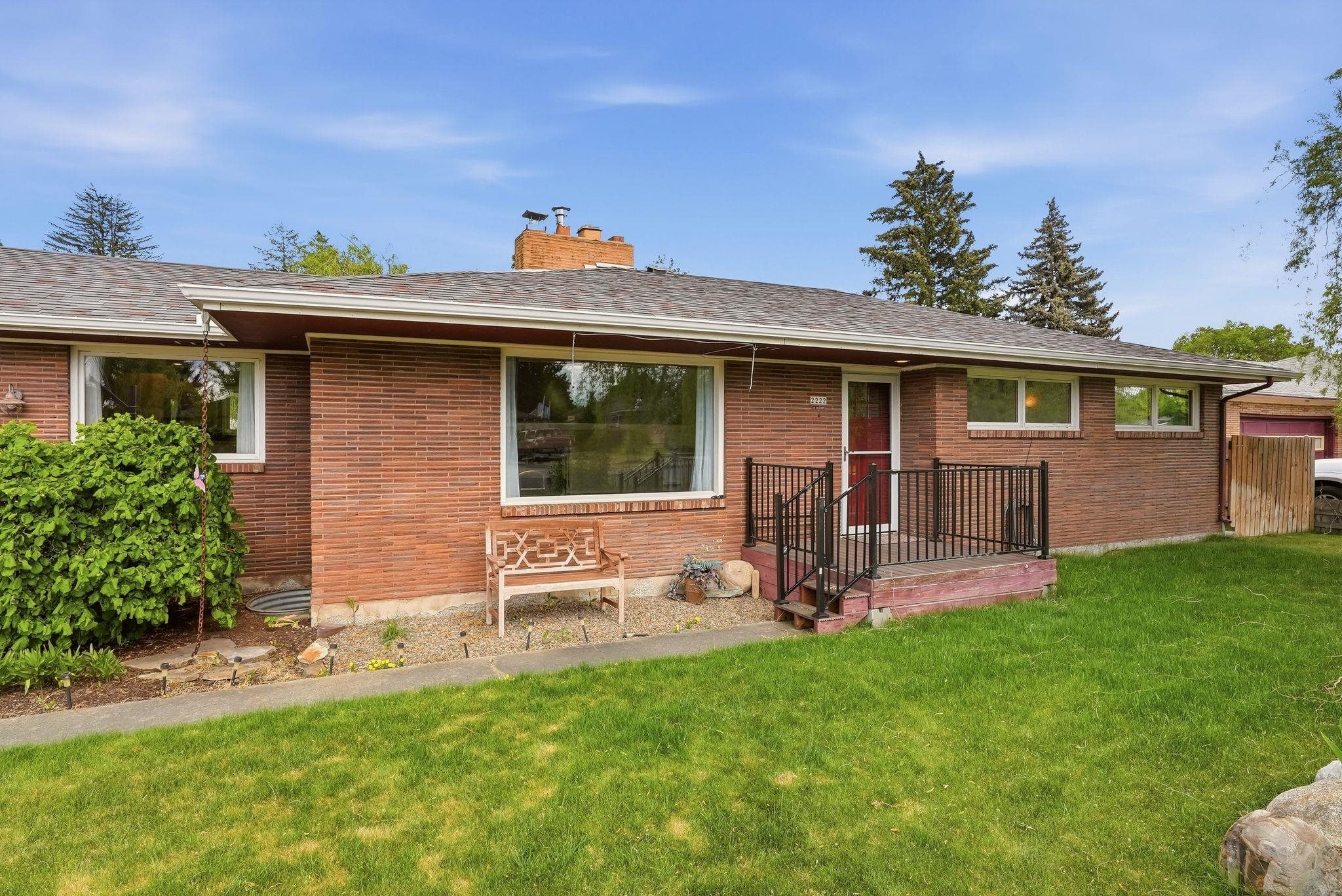 2222 N Dora Rd - Photo 3
