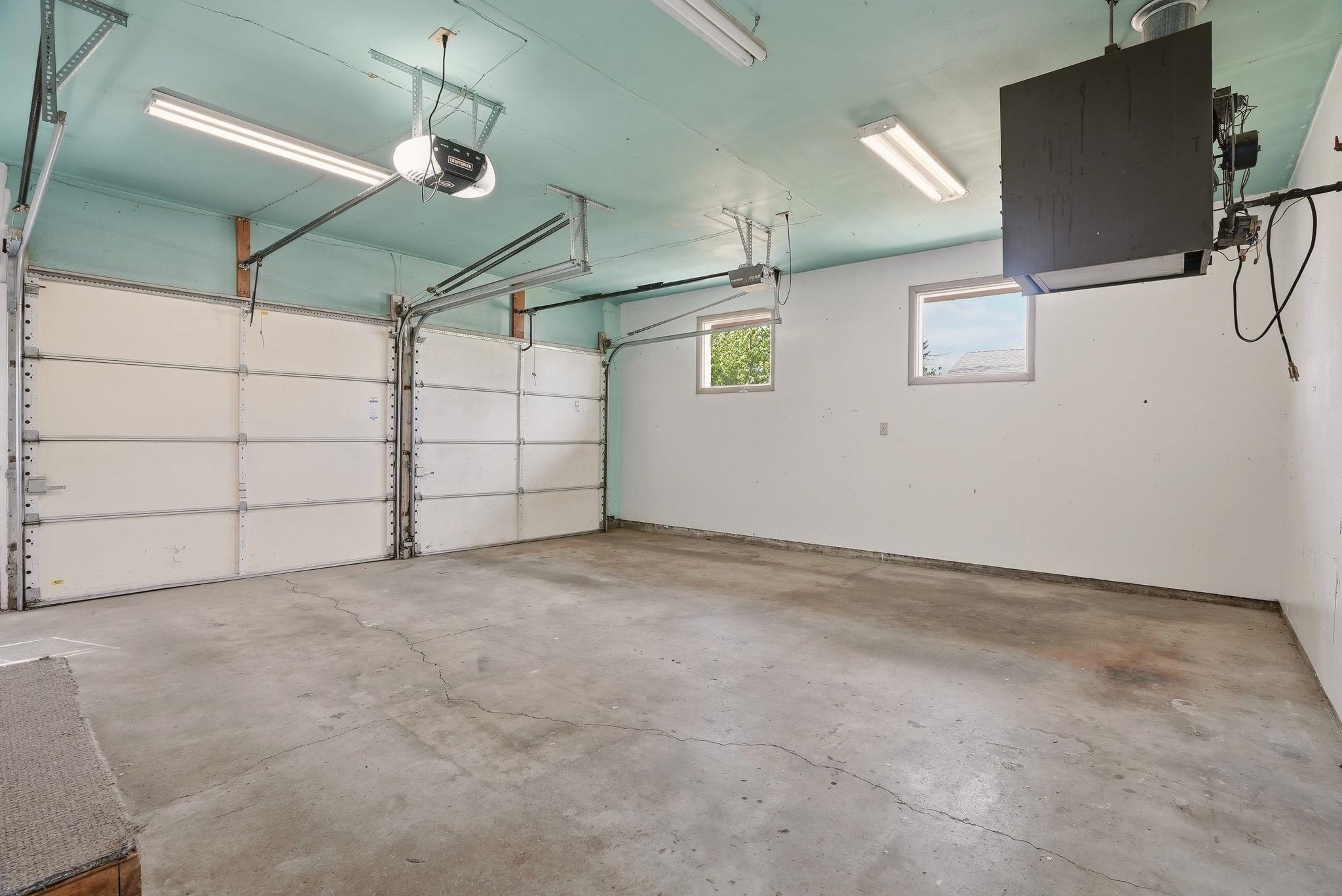2222 N Dora Rd - Photo 33