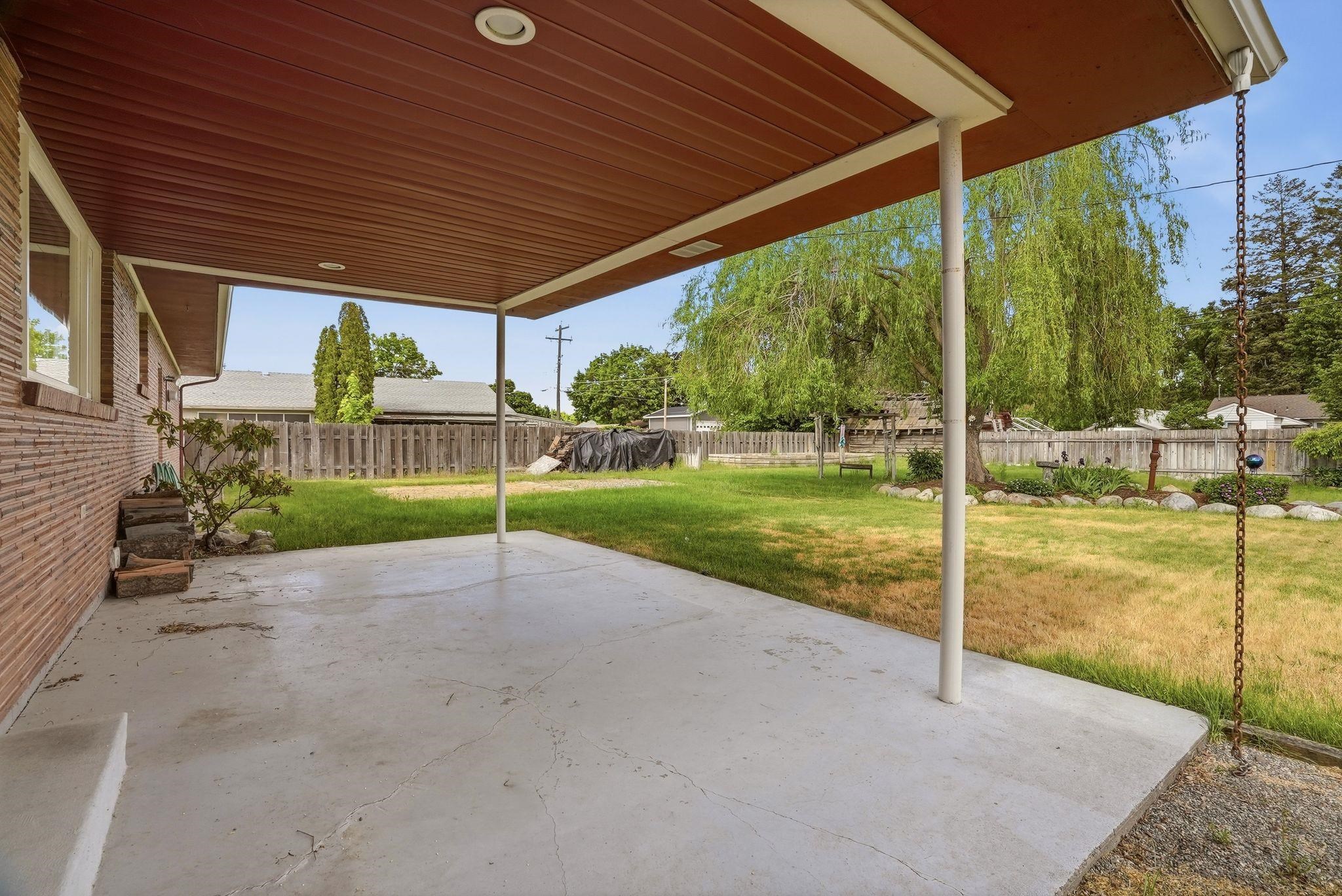 2222 N Dora Rd - Photo 35