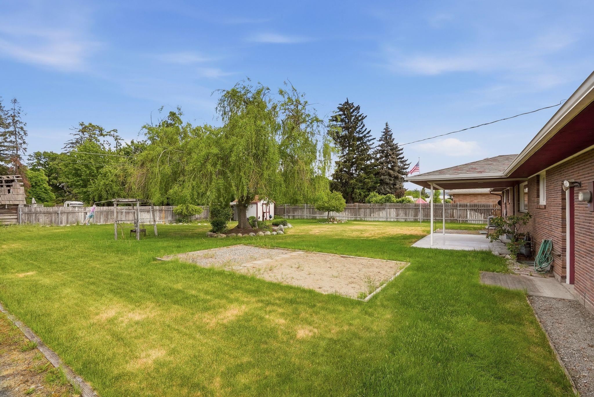 2222 N Dora Rd - Photo 37