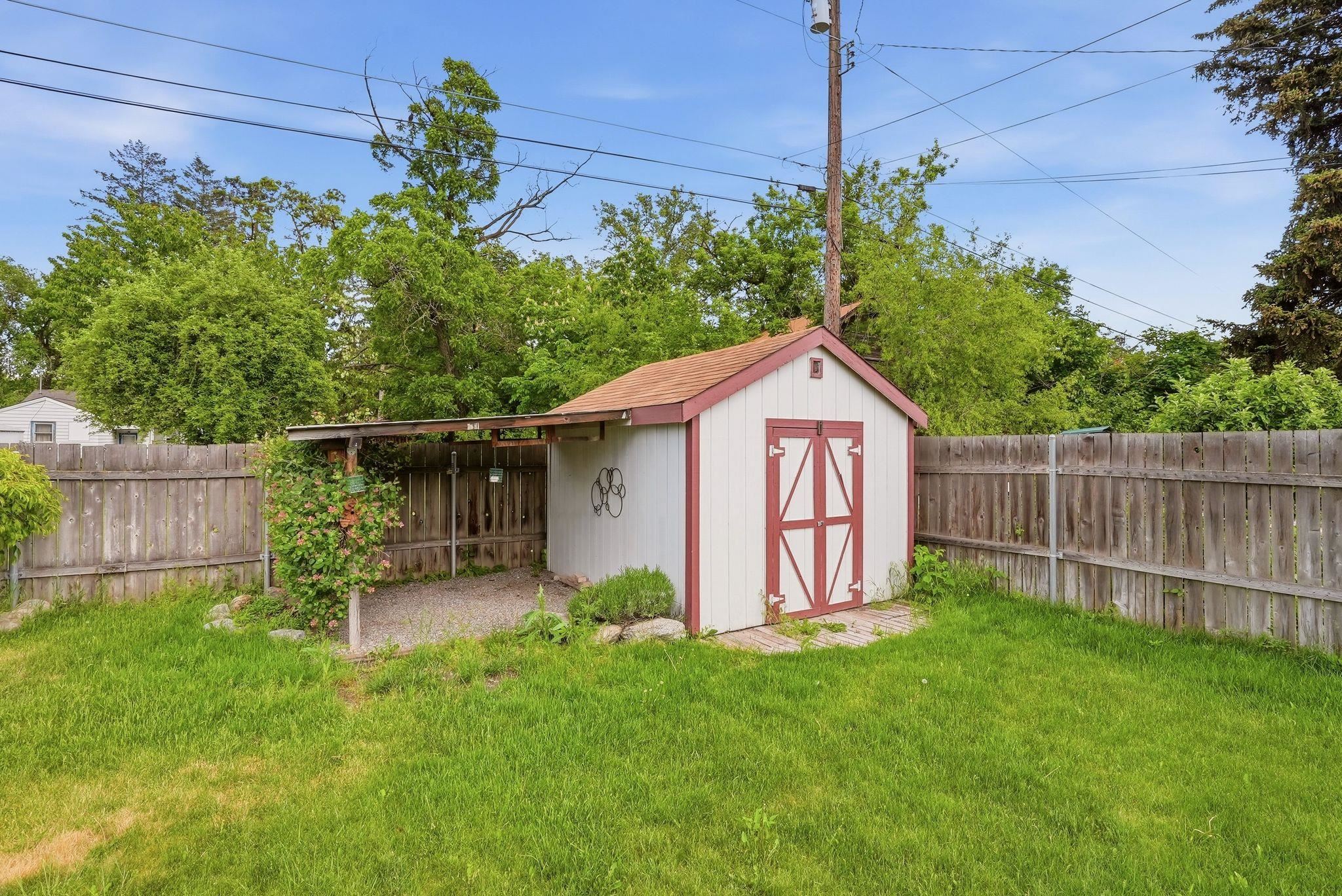 2222 N Dora Rd - Photo 40