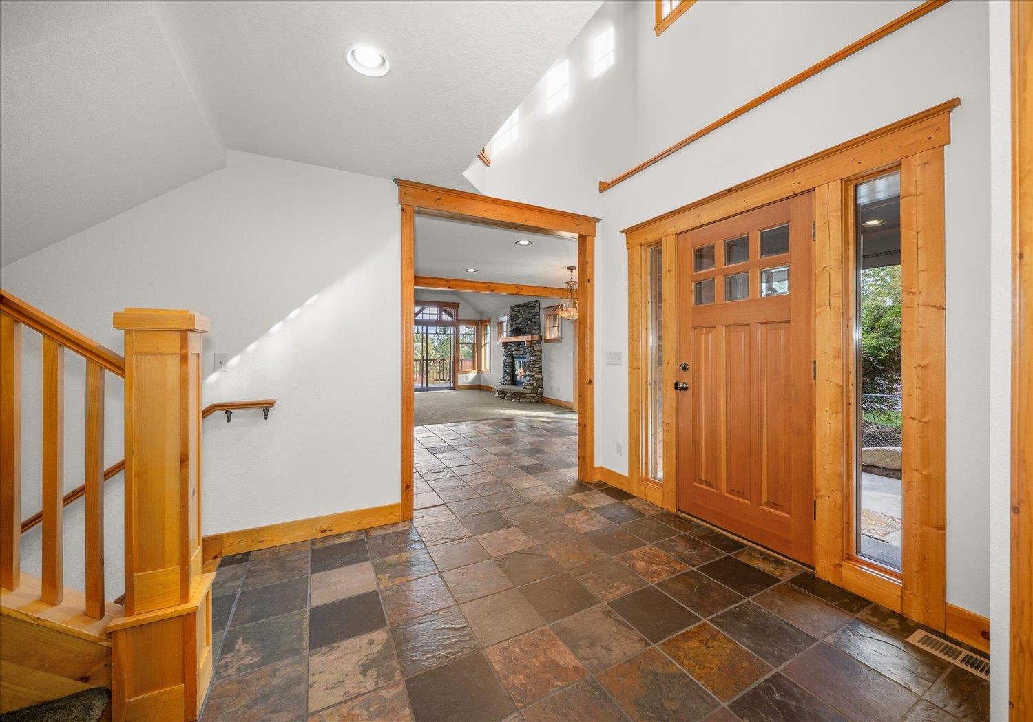 18319 E Riverway Ave - Photo 11
