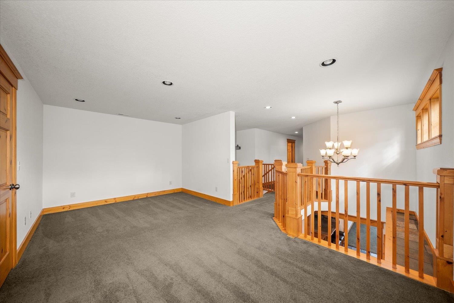 18319 E Riverway Ave - Photo 31