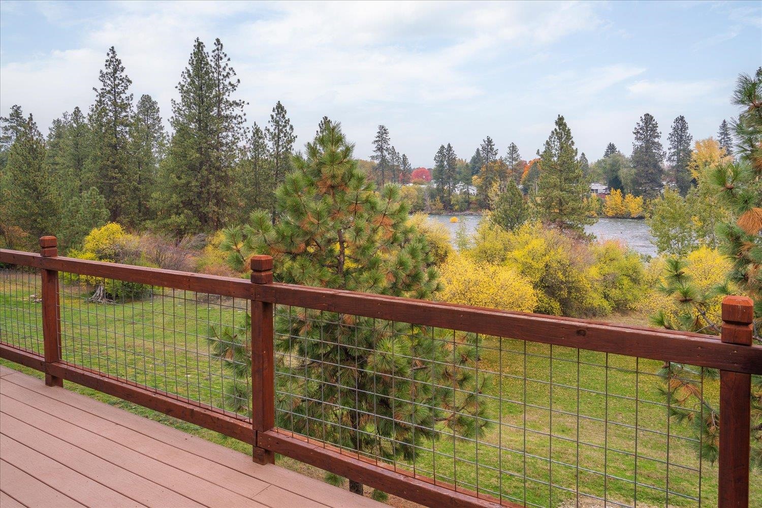 18315 E Riverway Ave - Photo 3