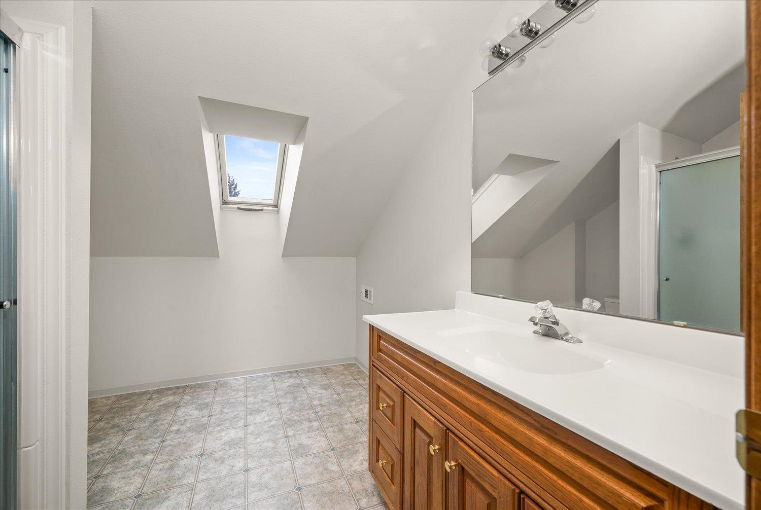 18315 E Riverway Ave - Photo 26