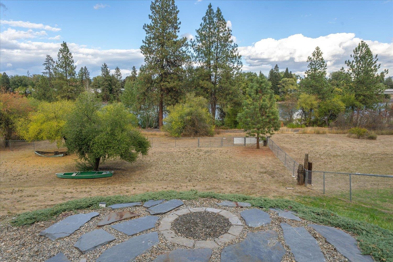 18315 E Riverway Ave - Photo 39
