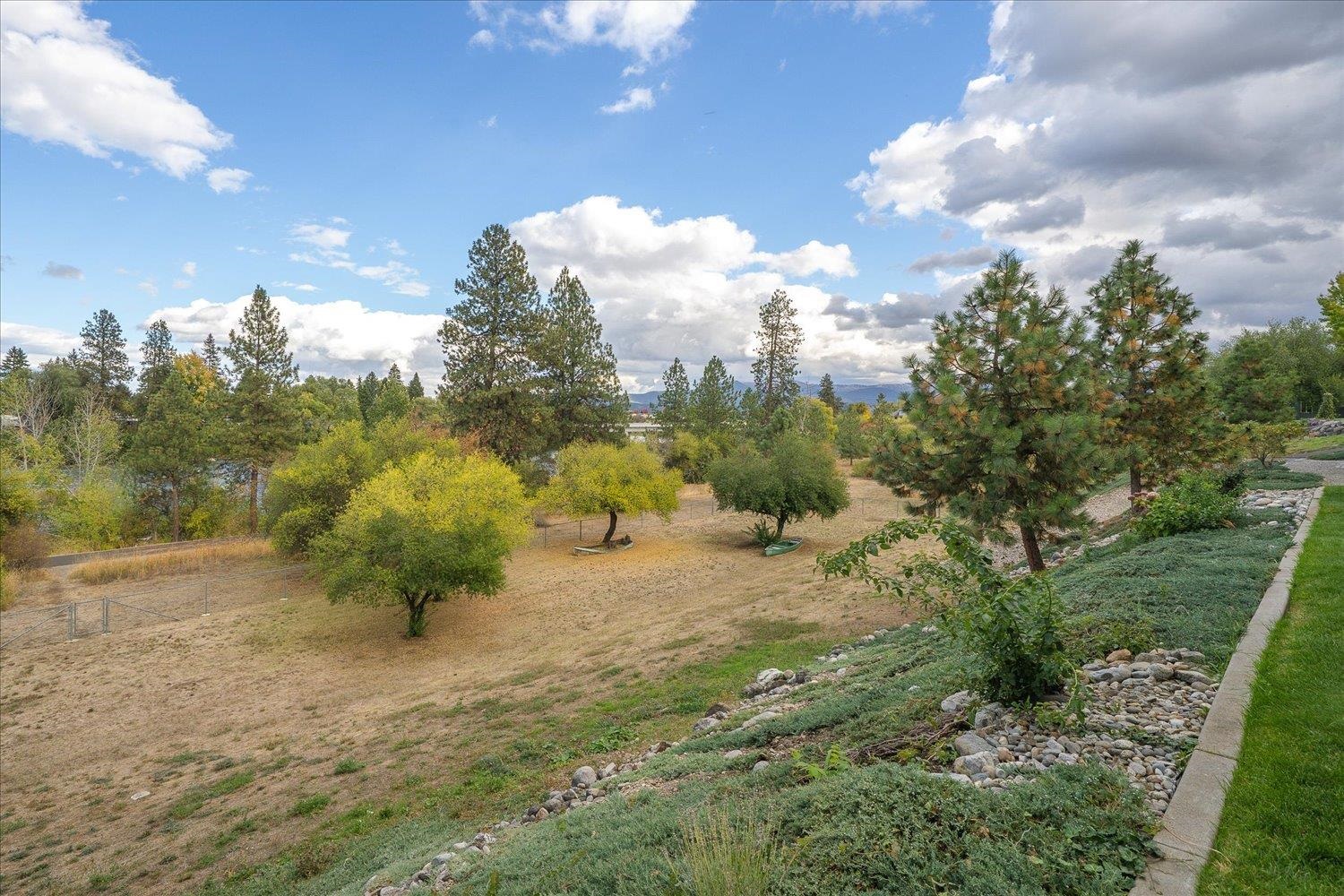 18315 E Riverway Ave - Photo 41