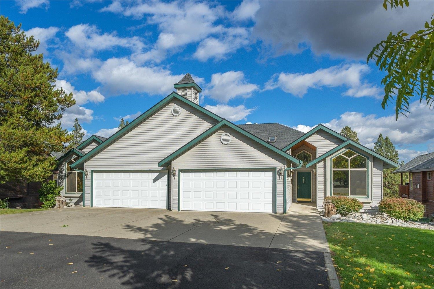 18315 E Riverway Ave - Photo 10