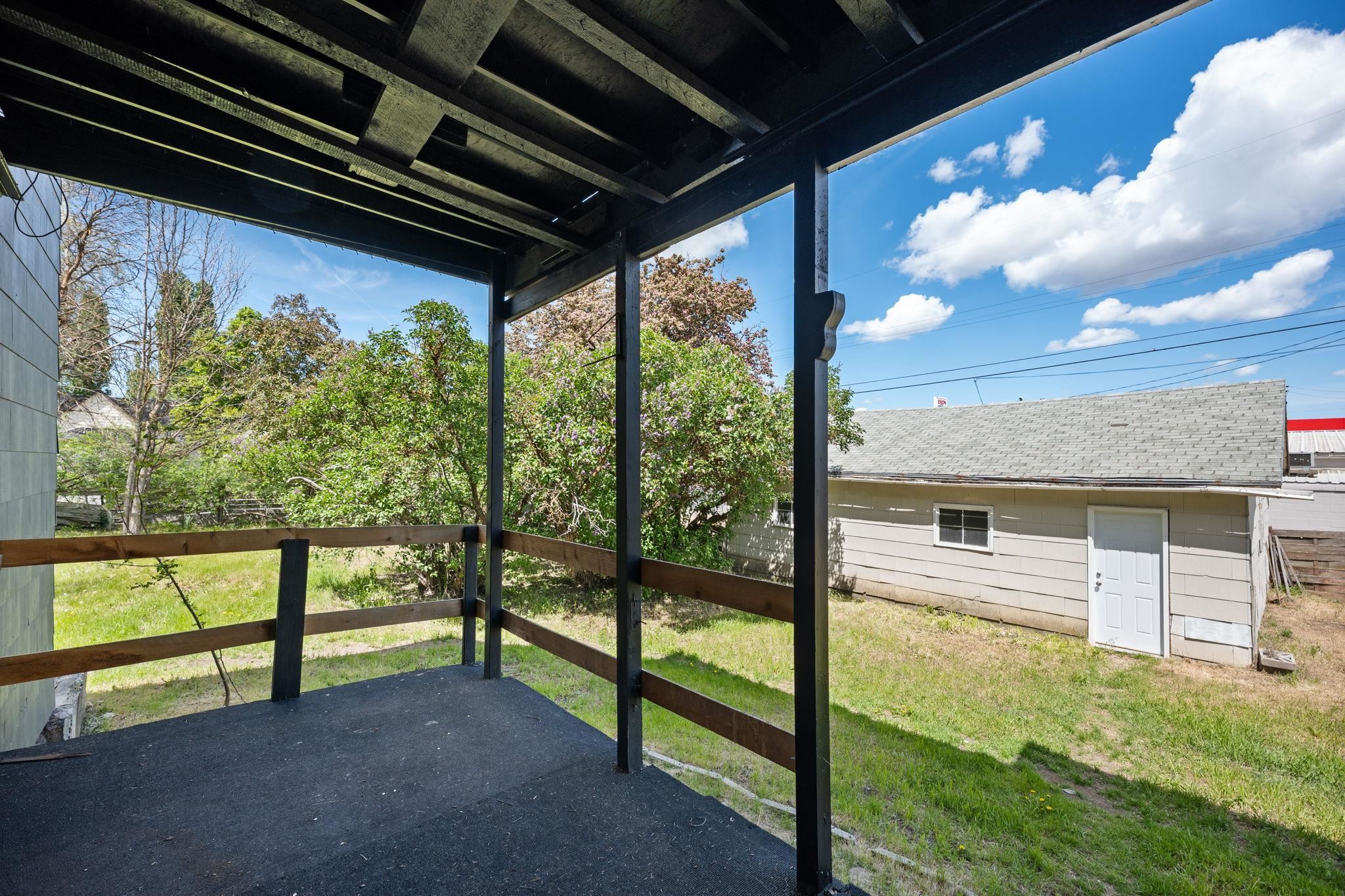 1116 Park St - Photo 18