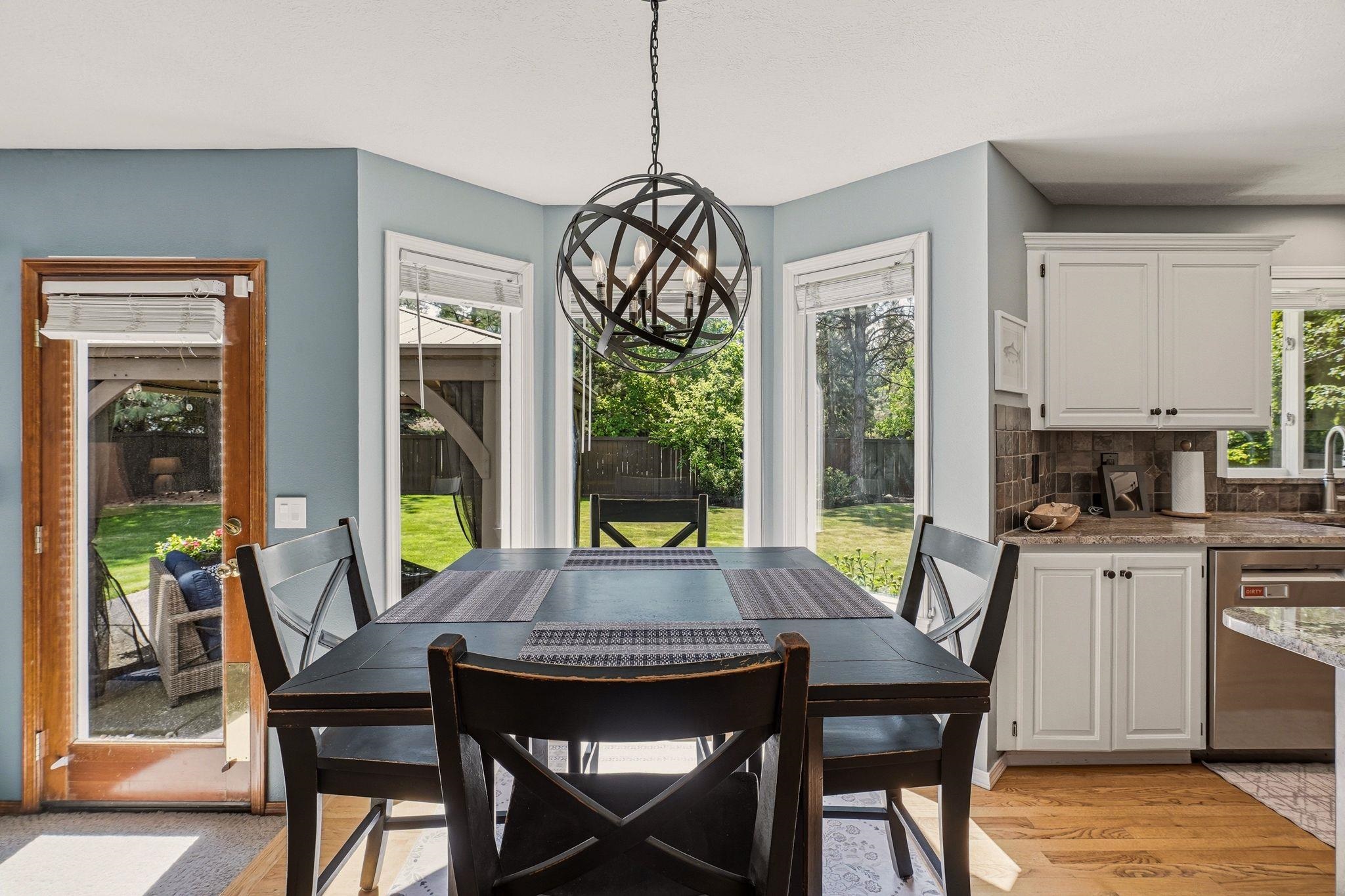 325 W Charlton Ave - Photo 14