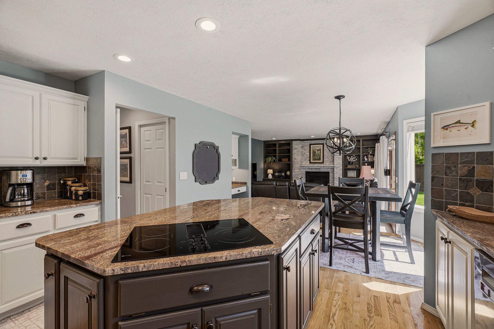 325 W Charlton Ave - Photo 16