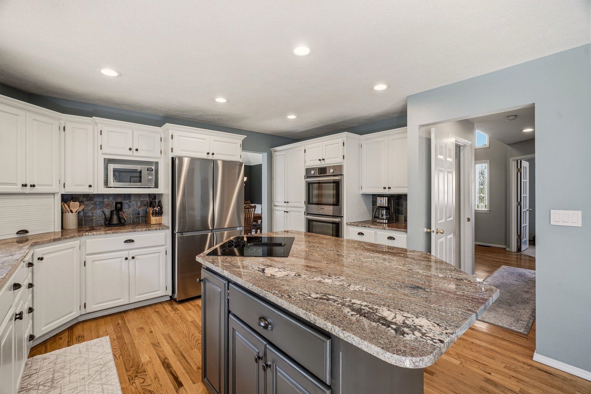 325 W Charlton Ave - Photo 17
