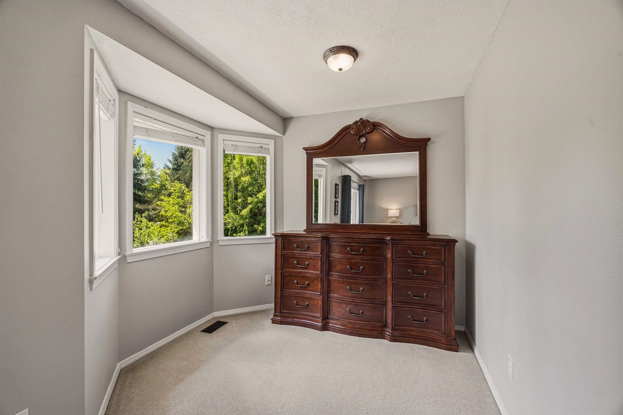 325 W Charlton Ave - Photo 26