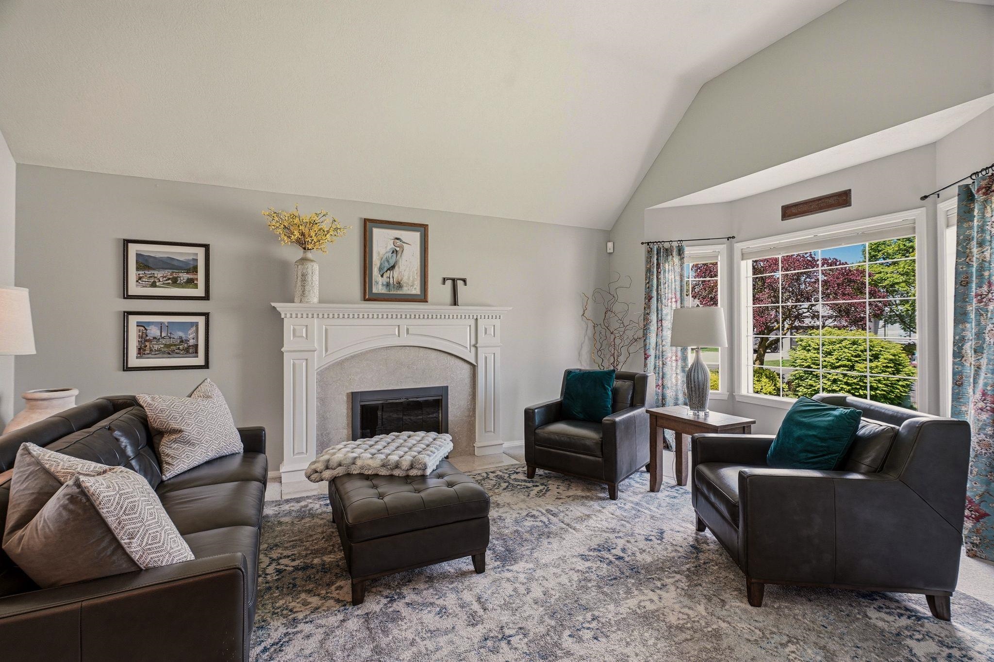 325 W Charlton Ave - Photo 5