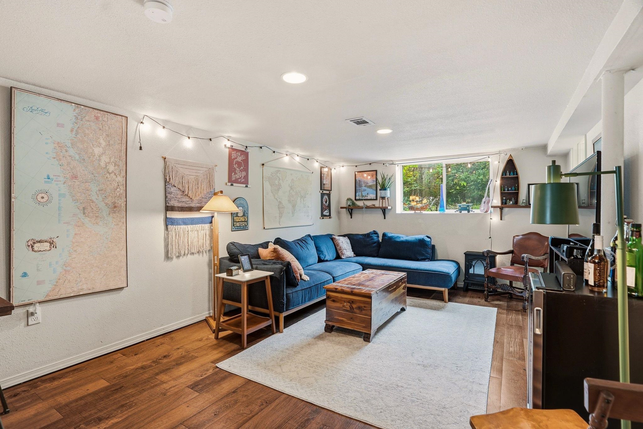 1121 E Carlisle Ave - Photo 13
