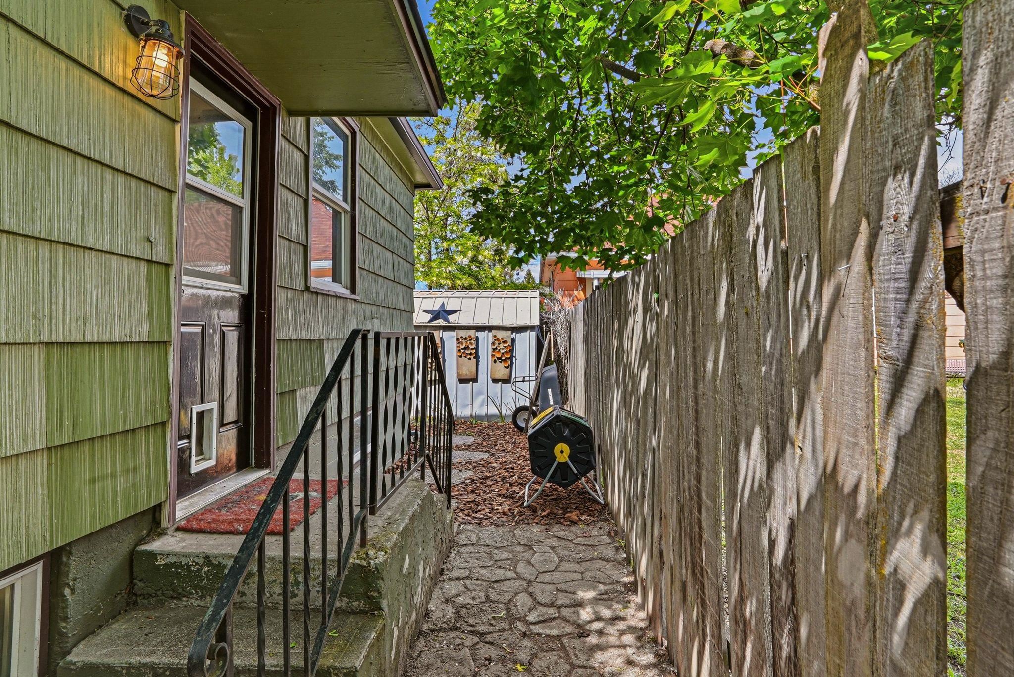 1121 E Carlisle Ave - Photo 20