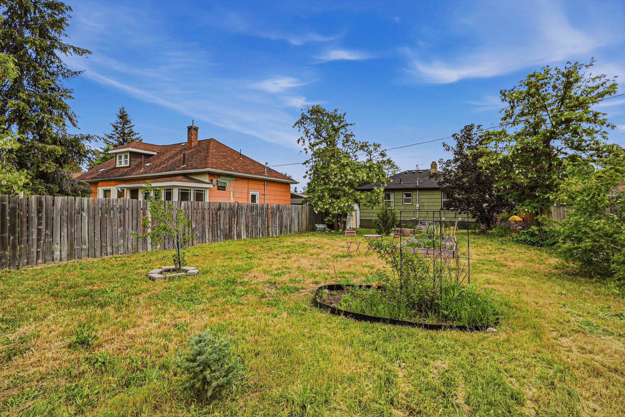 1121 E Carlisle Ave - Photo 23