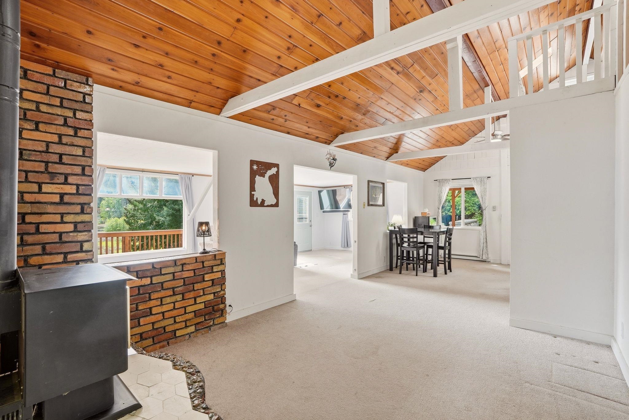 4090 Tamarack Bay Rd - Photo 16