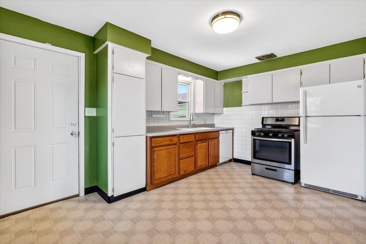 2117 E Rowan Ave - Photo 15