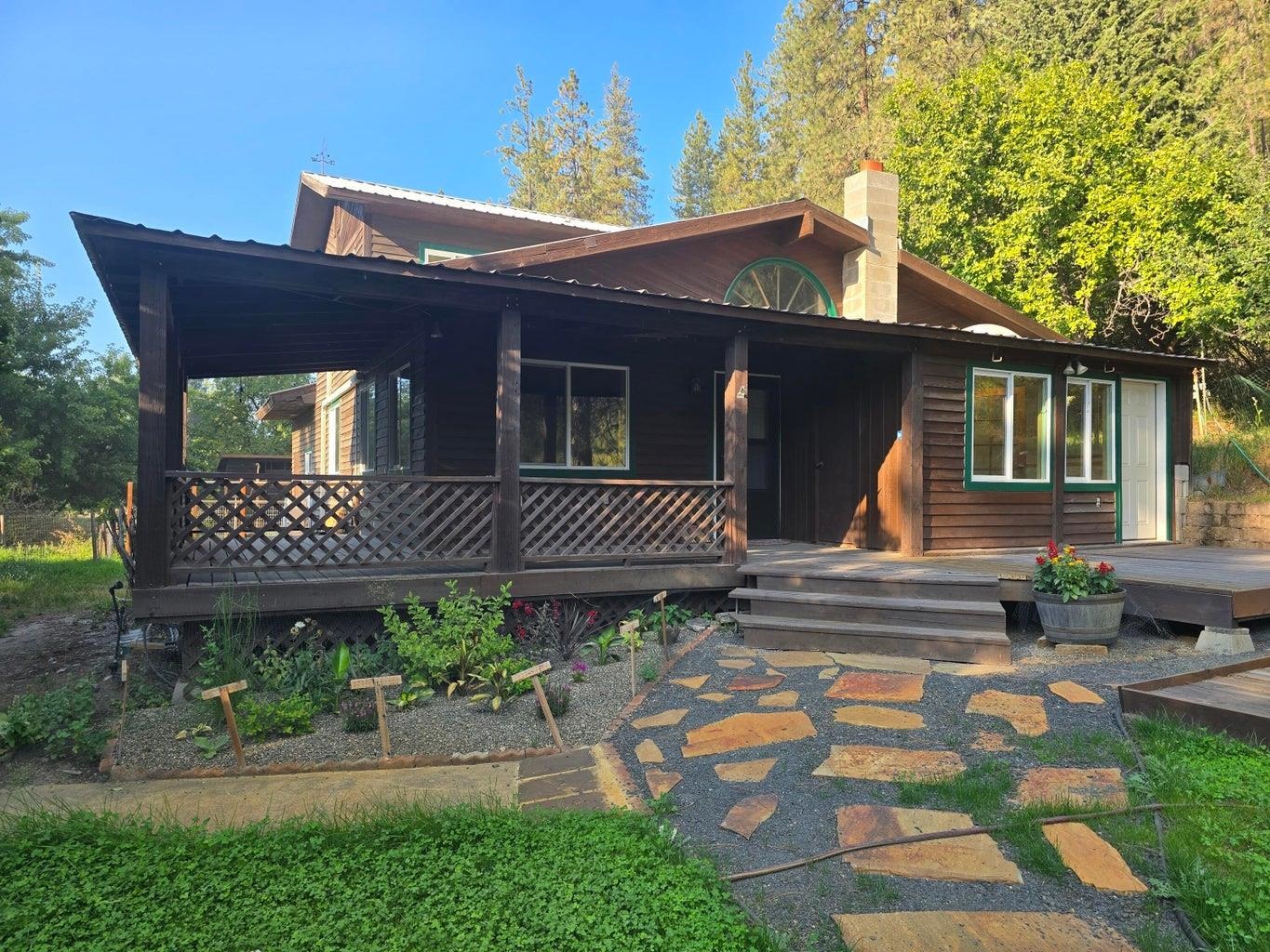1612 Rickey Canyon Rd - Photo 2