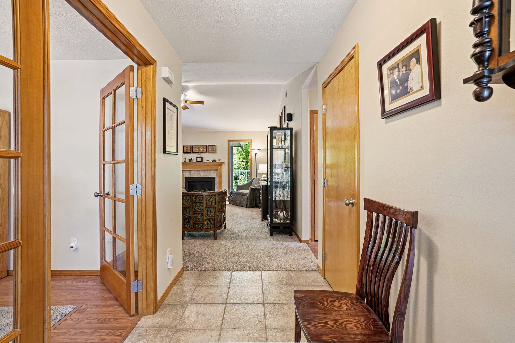 9407 N Seminole St - Photo 3