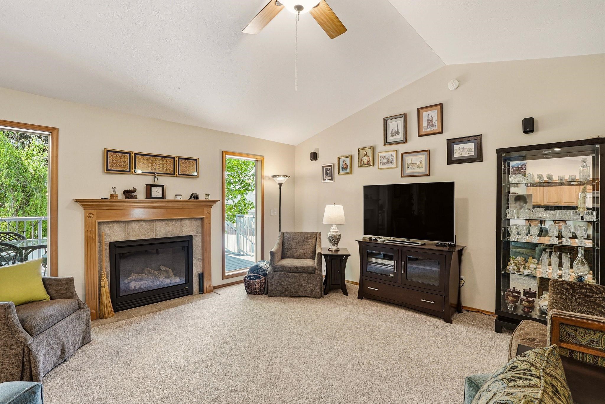 9407 N Seminole St - Photo 7