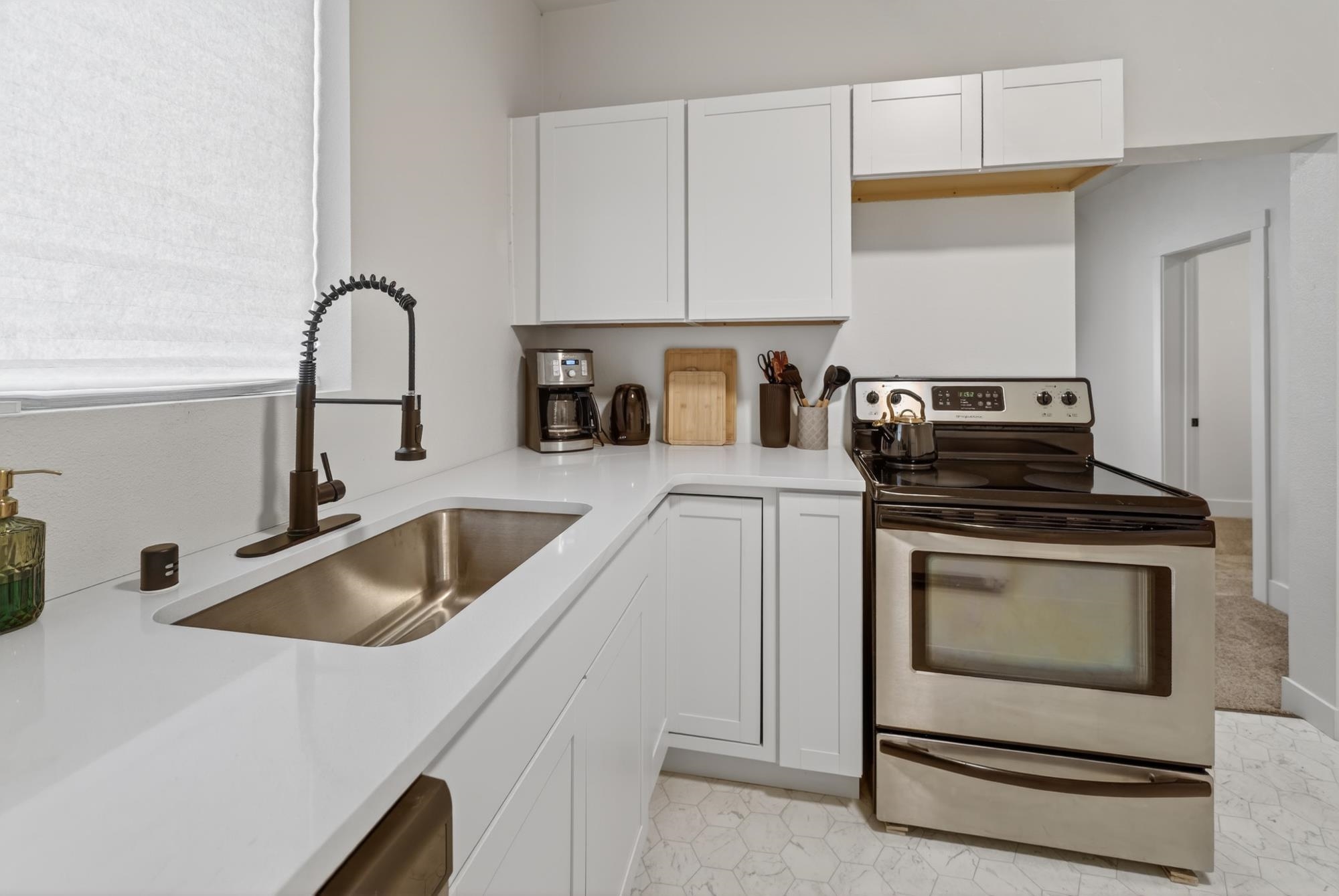 1604 W Maxwell Ave - Photo 17