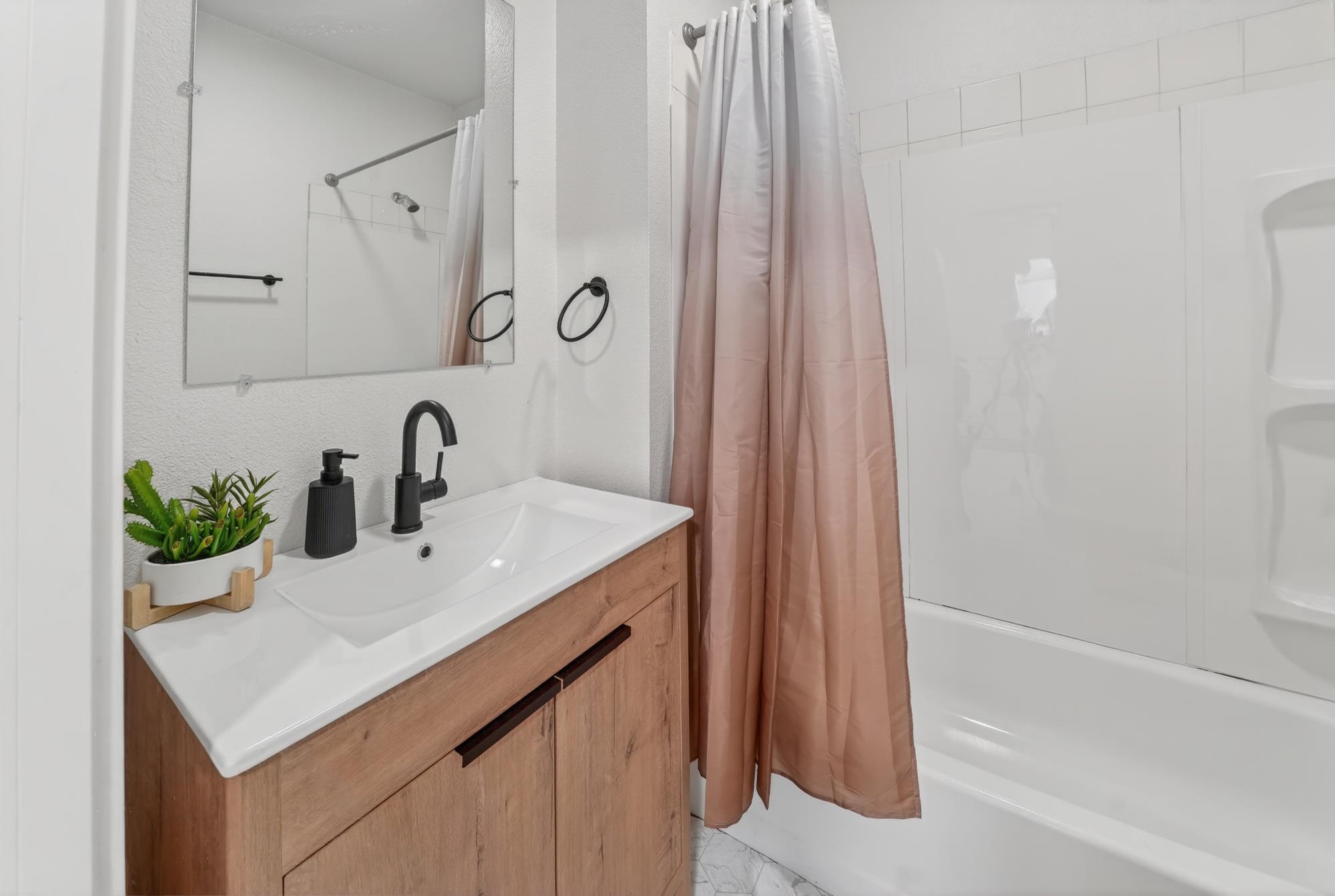 1604 W Maxwell Ave - Photo 20