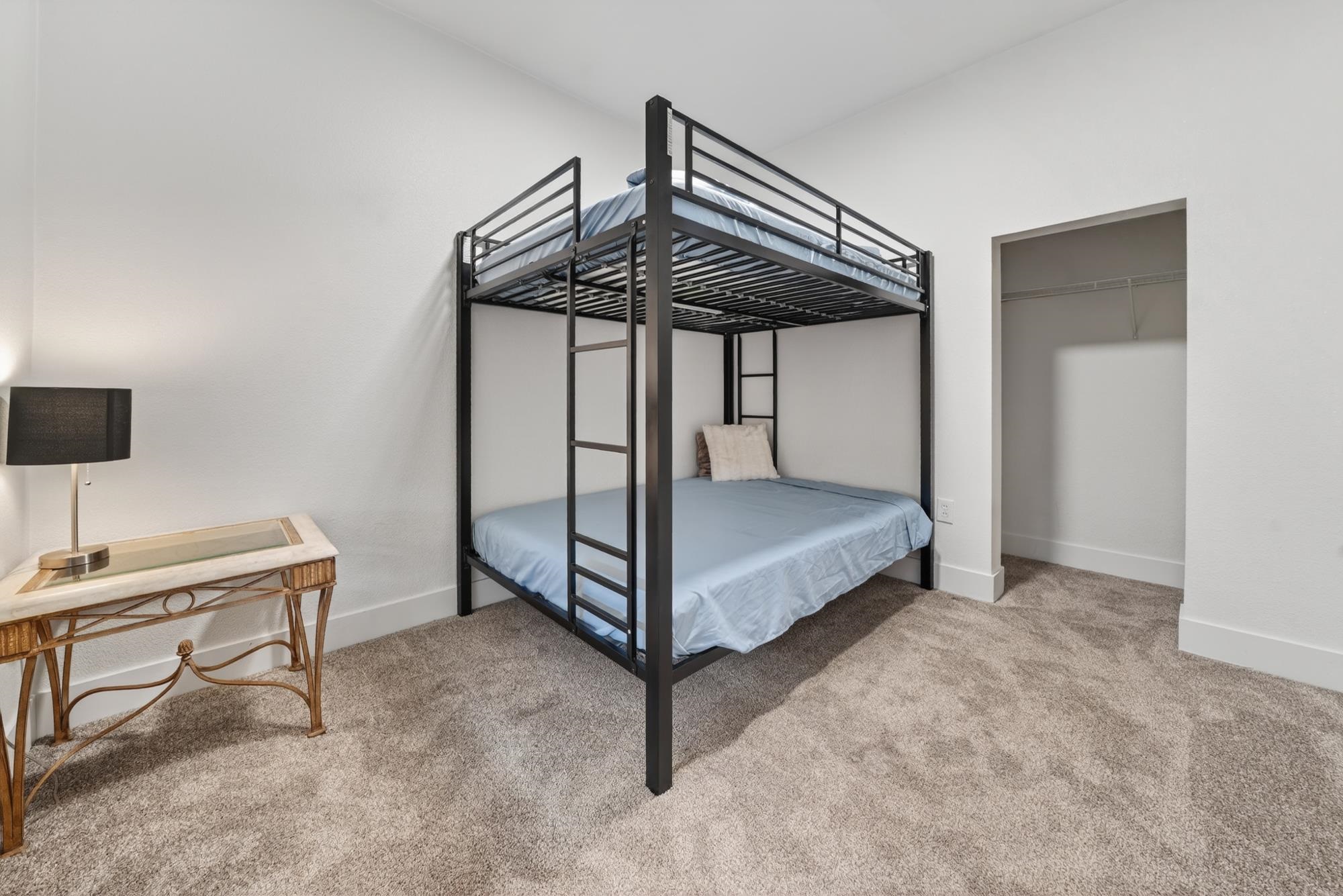 1604 W Maxwell Ave - Photo 22