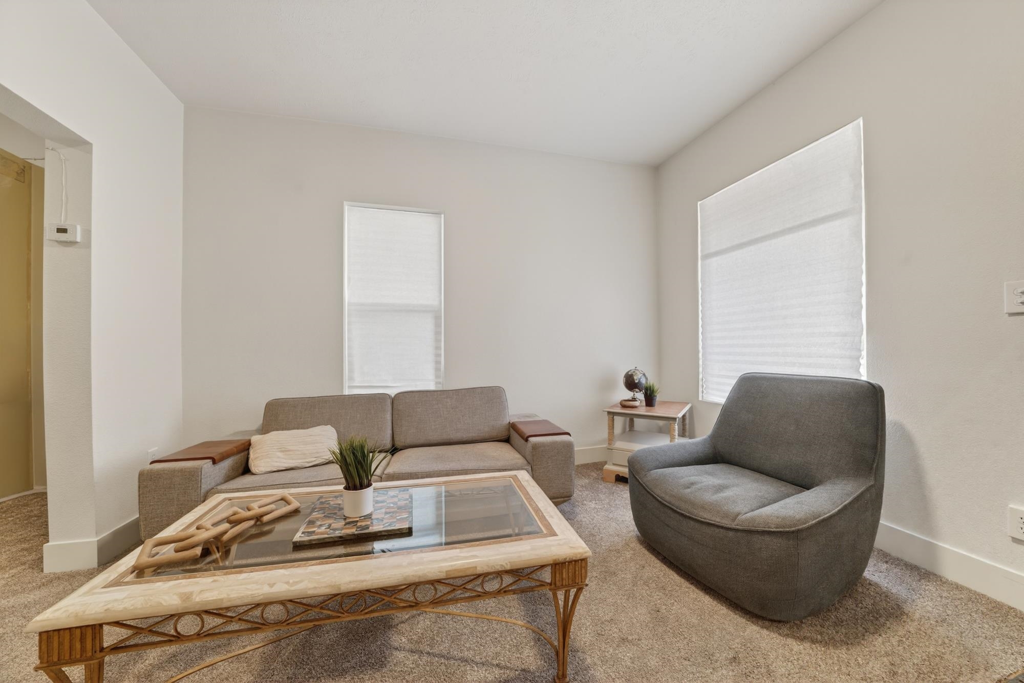 1604 W Maxwell Ave - Photo 5