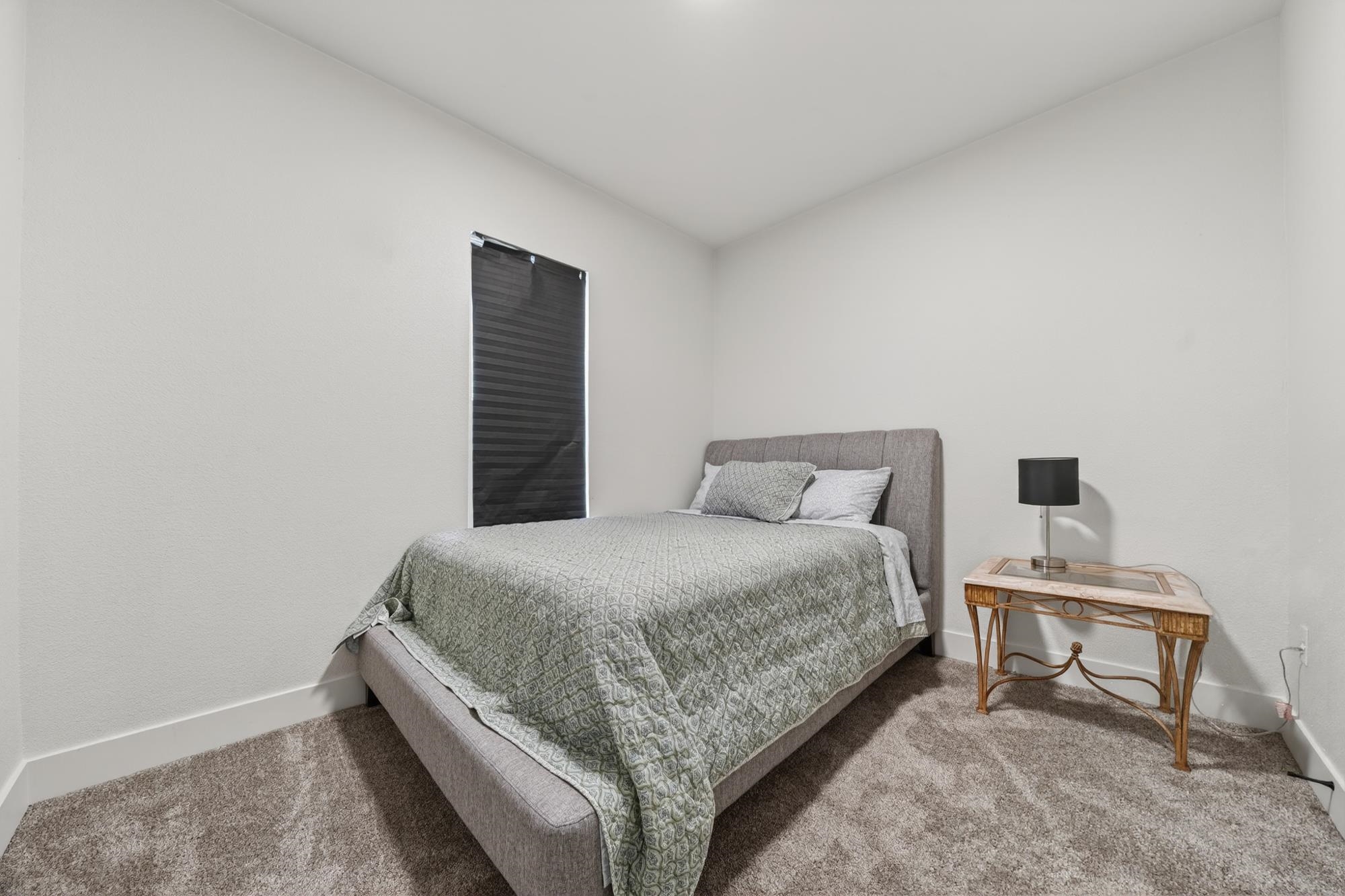 1604 W Maxwell Ave - Photo 7