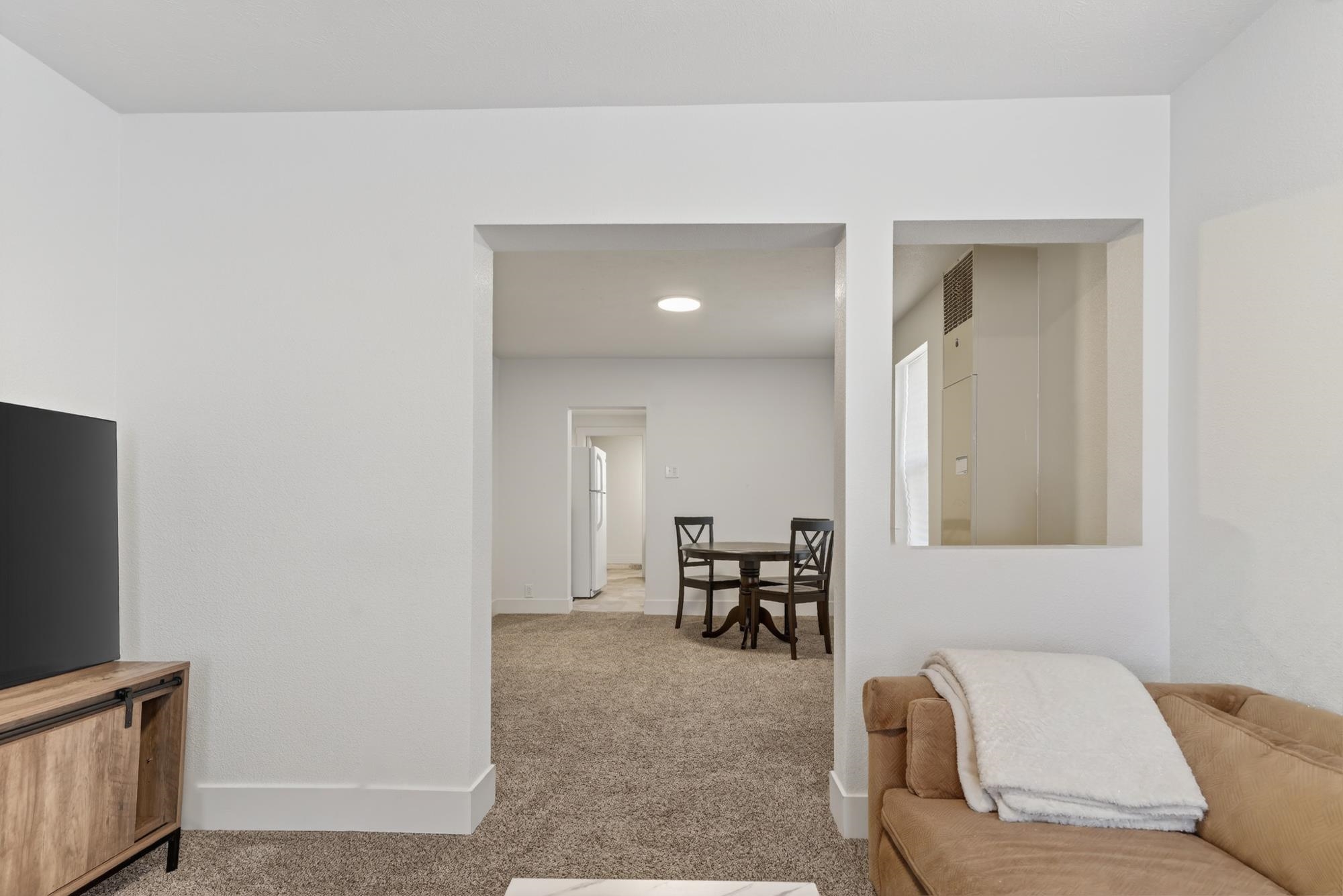 1608 W Maxwell Ave - Photo 11